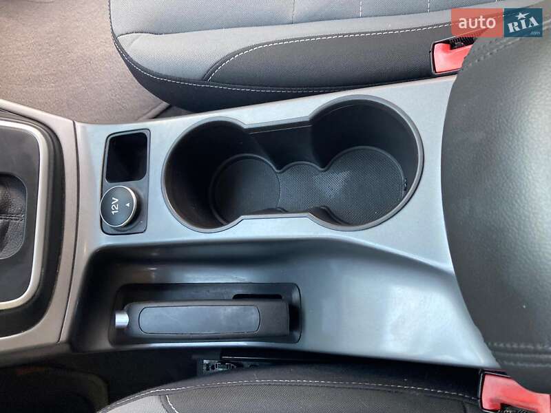 Внедорожник / Кроссовер Ford Escape 2012 в Полтаве