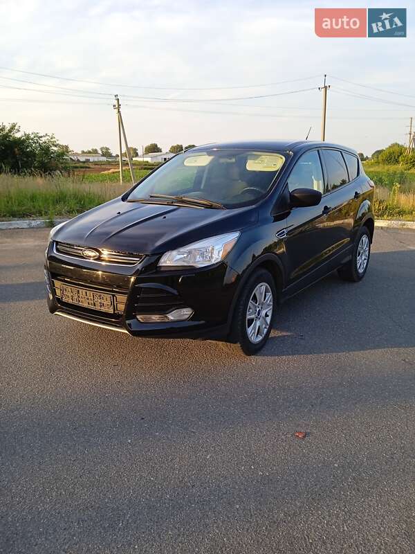 Внедорожник / Кроссовер Ford Escape 2012 в Мене