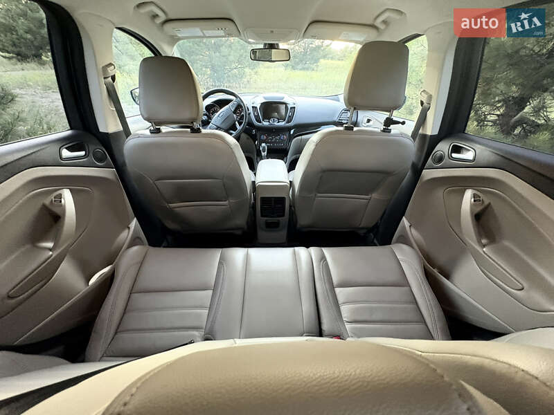 Внедорожник / Кроссовер Ford Escape 2018 в Днепре