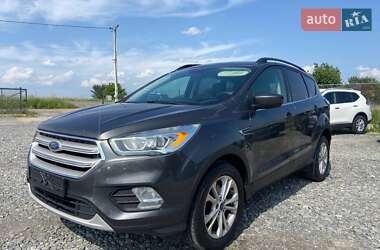 Внедорожник / Кроссовер Ford Escape 2018 в Львове