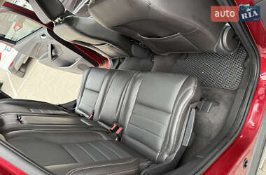 Внедорожник / Кроссовер Ford Escape 2014 в 