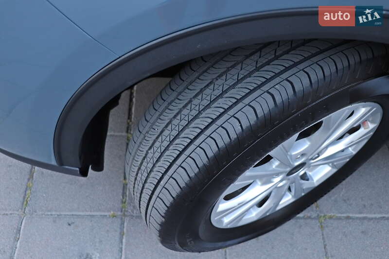 Внедорожник / Кроссовер Ford Escape 2024 в Кременчуге