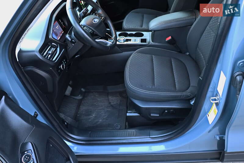 Внедорожник / Кроссовер Ford Escape 2024 в Кременчуге