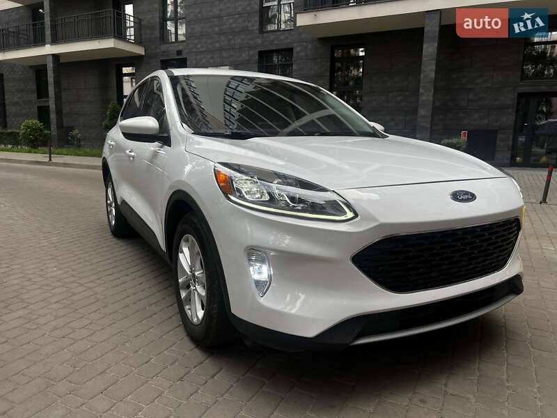 Позашляховик / Кросовер Ford Escape 2021 в Броварах