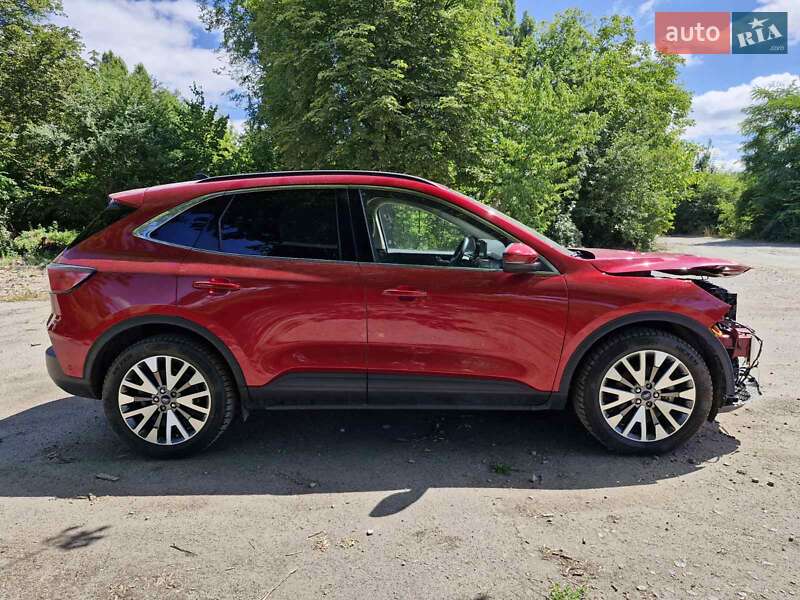 Внедорожник / Кроссовер Ford Escape 2020 в Умани