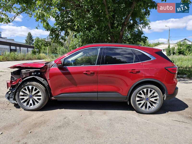 Внедорожник / Кроссовер Ford Escape 2020 в Умани