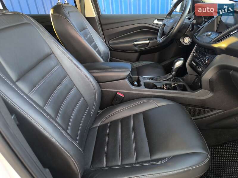 Позашляховик / Кросовер Ford Escape 2018 в Кривому Розі