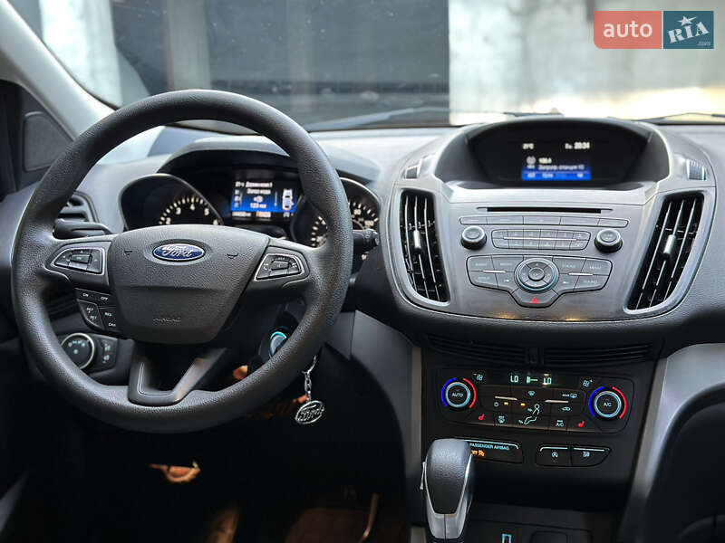Внедорожник / Кроссовер Ford Escape 2018 в Дрогобыче