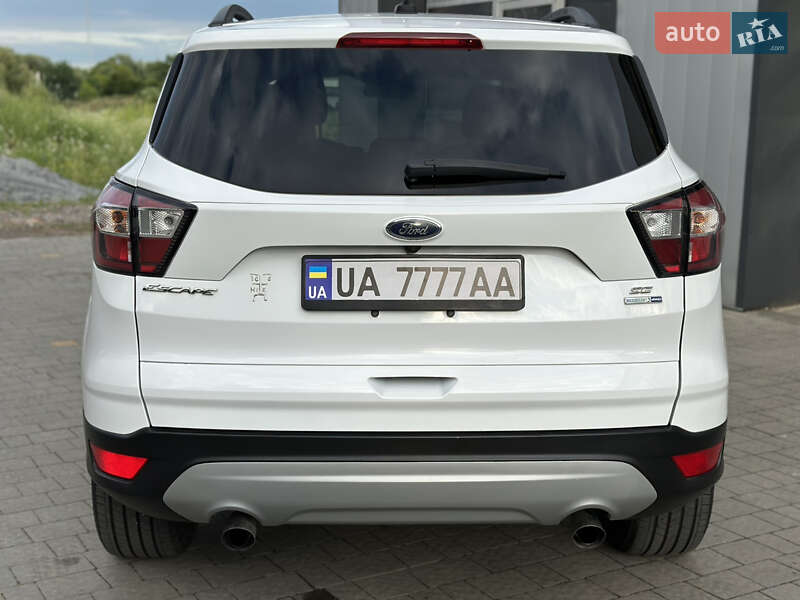 Внедорожник / Кроссовер Ford Escape 2018 в Дрогобыче