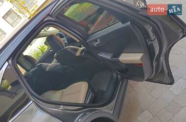 Внедорожник / Кроссовер Ford Escape 2020 в 