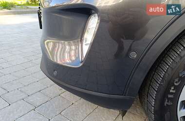 Внедорожник / Кроссовер Ford Escape 2020 в 