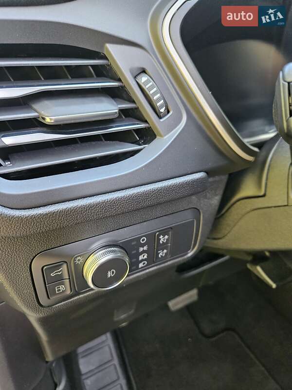 Внедорожник / Кроссовер Ford Escape 2021 в Киеве фото 25 Внедорожник / Кроссовер Ford Escape 2021 в Киеве