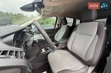 Внедорожник / Кроссовер Ford Escape 2019 в 