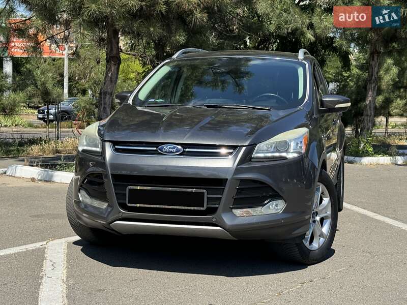 Внедорожник / Кроссовер Ford Escape 2015 в Одессе