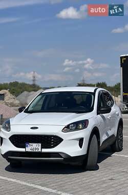 Внедорожник / Кроссовер Ford Escape 2022 в Ровно