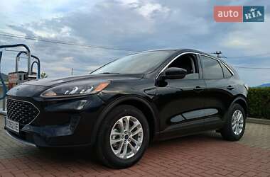 Внедорожник / Кроссовер Ford Escape 2022 в 