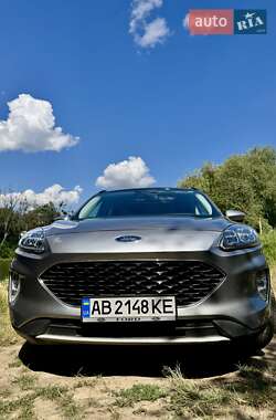 Внедорожник / Кроссовер Ford Escape 2021 в 