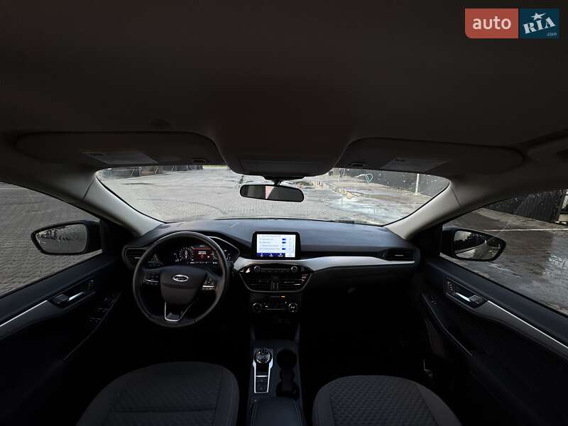 Позашляховик / Кросовер Ford Escape 2020 в Львові
