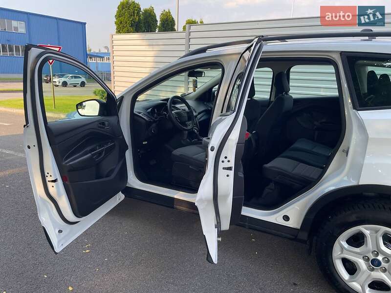 Позашляховик / Кросовер Ford Escape 2018 в Києві