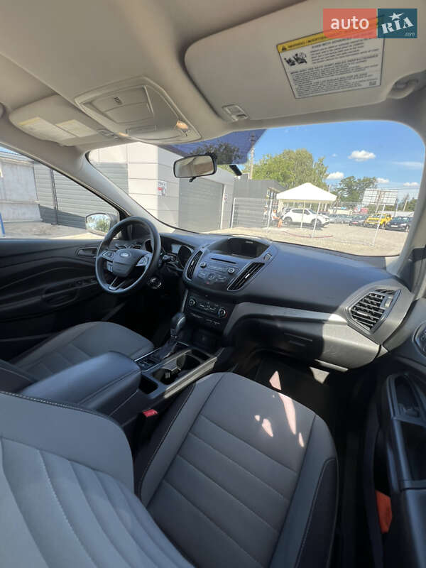 Внедорожник / Кроссовер Ford Escape 2017 в Белой Церкви