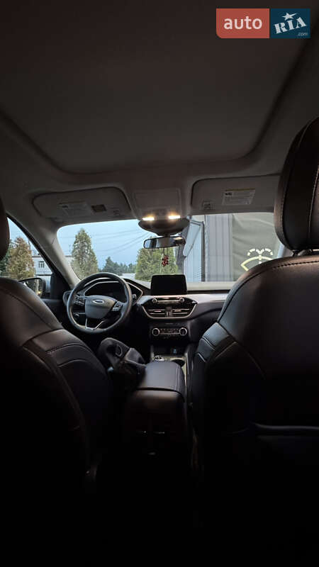 Внедорожник / Кроссовер Ford Escape 2022 в Кременчуге