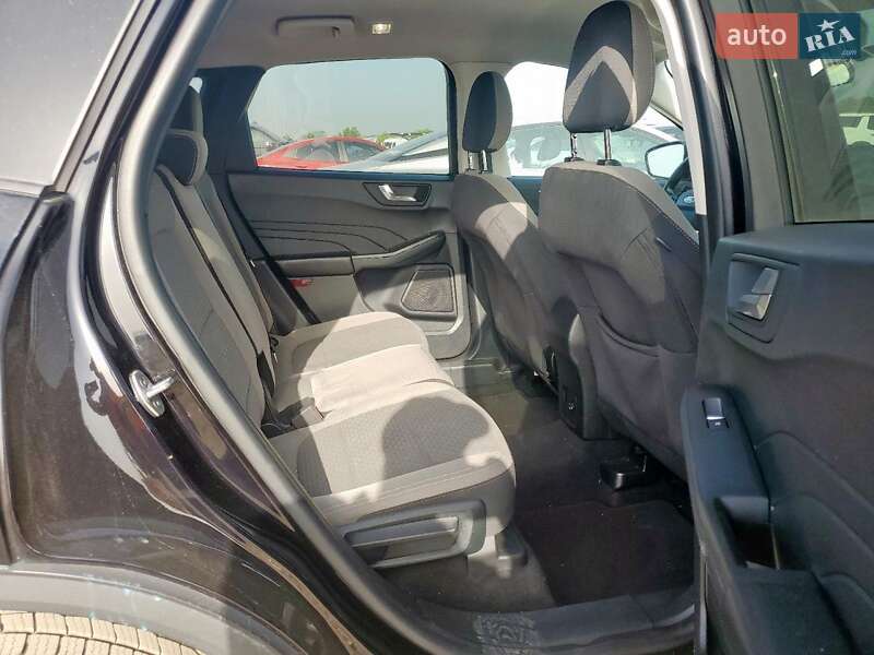 Позашляховик / Кросовер Ford Escape 2021 в Львові
