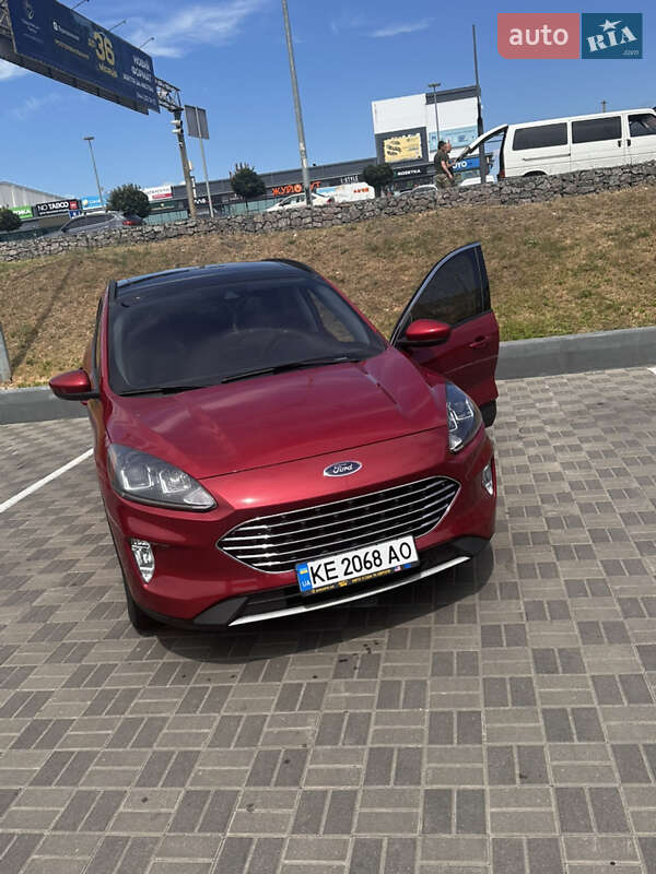 Внедорожник / Кроссовер Ford Escape 2021 в Киеве