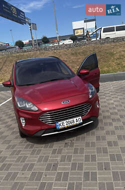 Внедорожник / Кроссовер Ford Escape 2021 в 