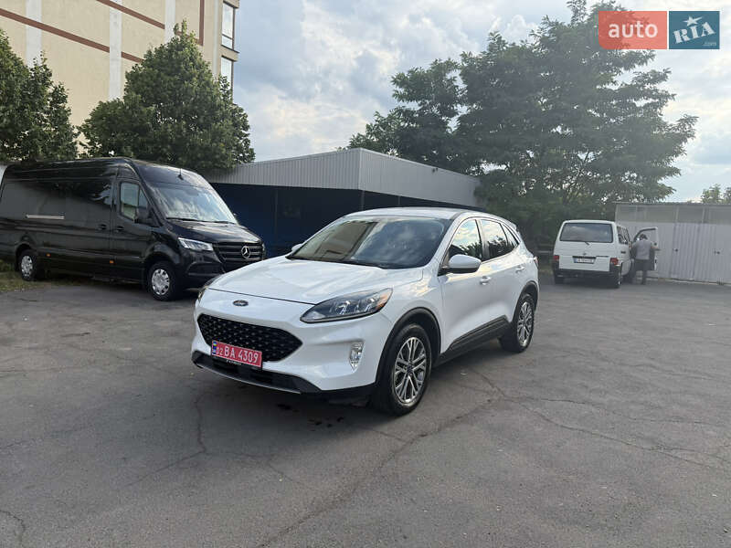 Внедорожник / Кроссовер Ford Escape 2022 в Умани