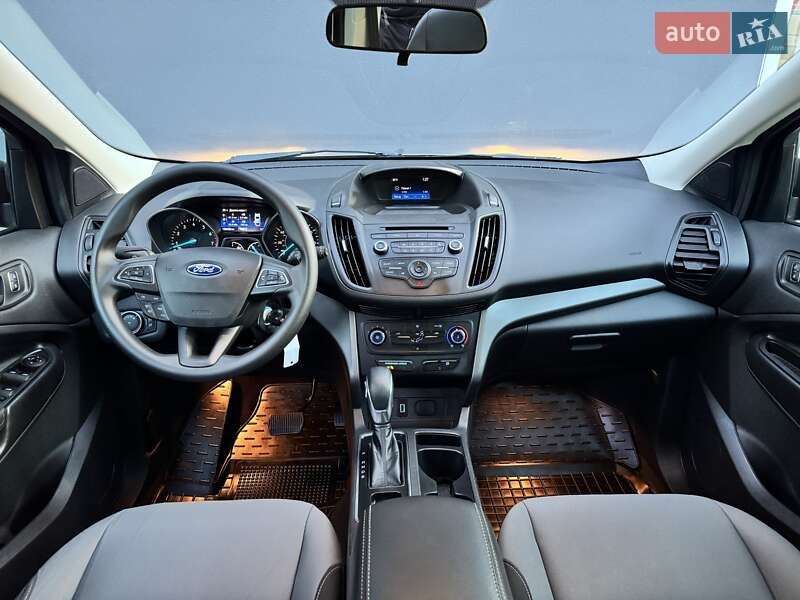 Позашляховик / Кросовер Ford Escape 2018 в Тернополі
