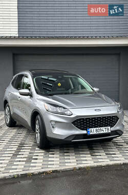 Внедорожник / Кроссовер Ford Escape 2022 в 