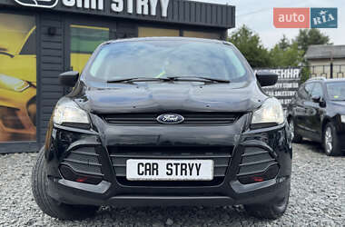 Внедорожник / Кроссовер Ford Escape 2016 в 