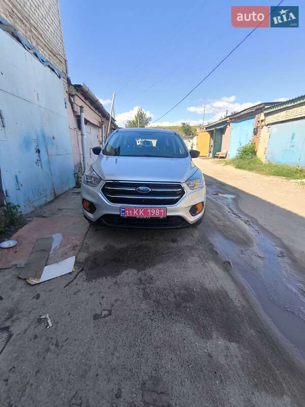 Внедорожник / Кроссовер Ford Escape 2019 в Сумах