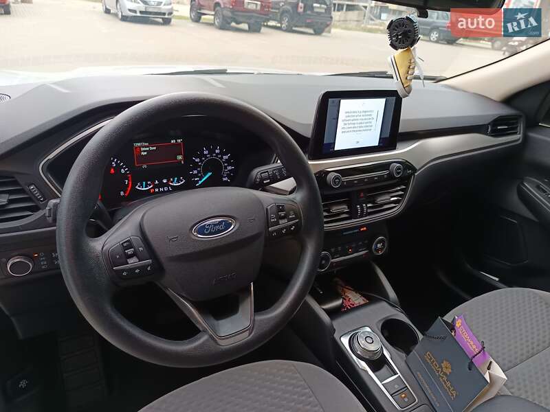 Внедорожник / Кроссовер Ford Escape 2020 в Тернополе