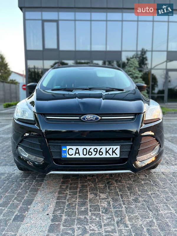 Внедорожник / Кроссовер Ford Escape 2015 в Пирятине