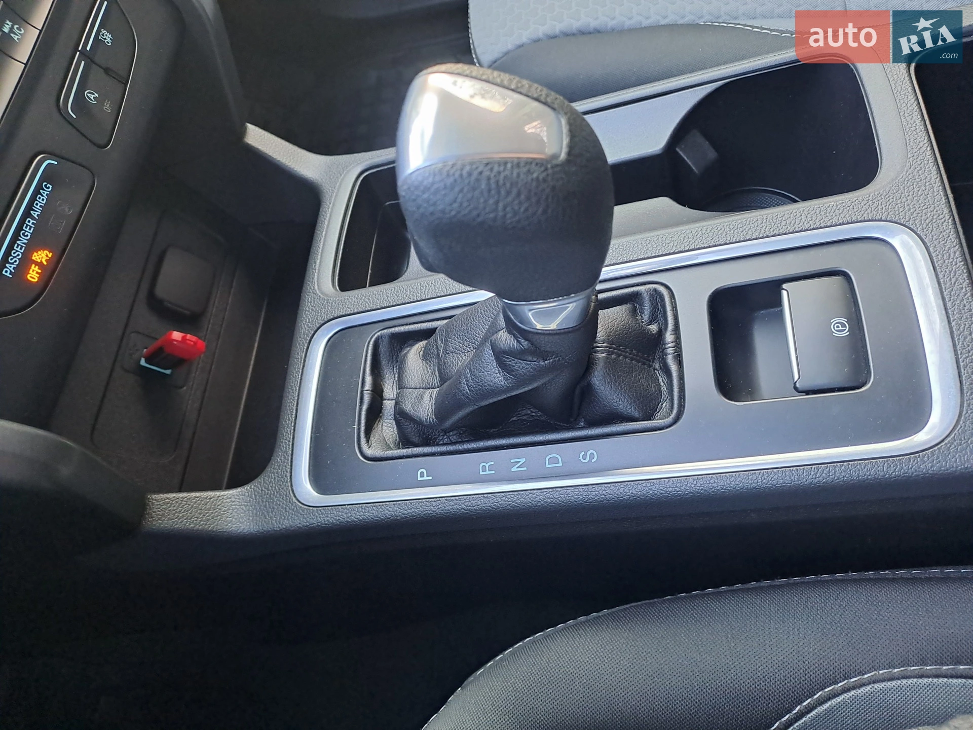2016 Ford Escape - мініатюра 29