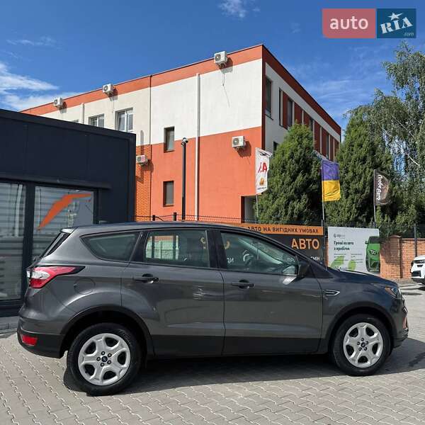 Позашляховик / Кросовер Ford Escape 2018 в Вінниці