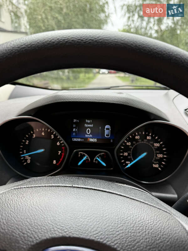 Внедорожник / Кроссовер Ford Escape 2019 в Киеве