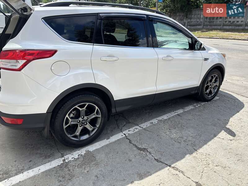 Внедорожник / Кроссовер Ford Escape 2013 в Киеве фото 5 Внедорожник / Кроссовер Ford Escape 2013 в Киеве