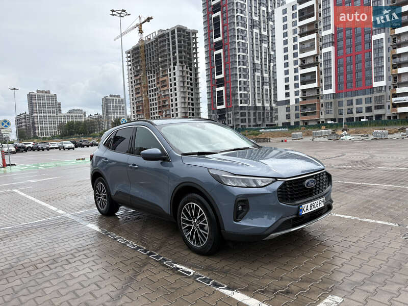 Внедорожник / Кроссовер Ford Escape 2023 в Киеве
