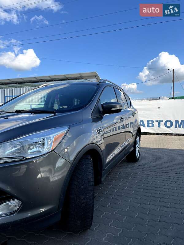 Позашляховик / Кросовер Ford Escape 2013 в Ружині