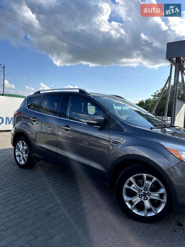 Позашляховик / Кросовер Ford Escape 2013 в Ружині