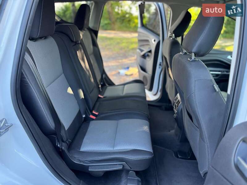 Внедорожник / Кроссовер Ford Escape 2018 в Дубно