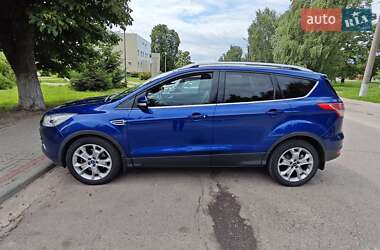 Внедорожник / Кроссовер Ford Escape 2013 в 