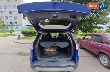 Внедорожник / Кроссовер Ford Escape 2013 в 