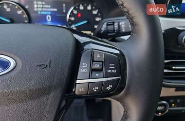 Внедорожник / Кроссовер Ford Escape 2021 в 