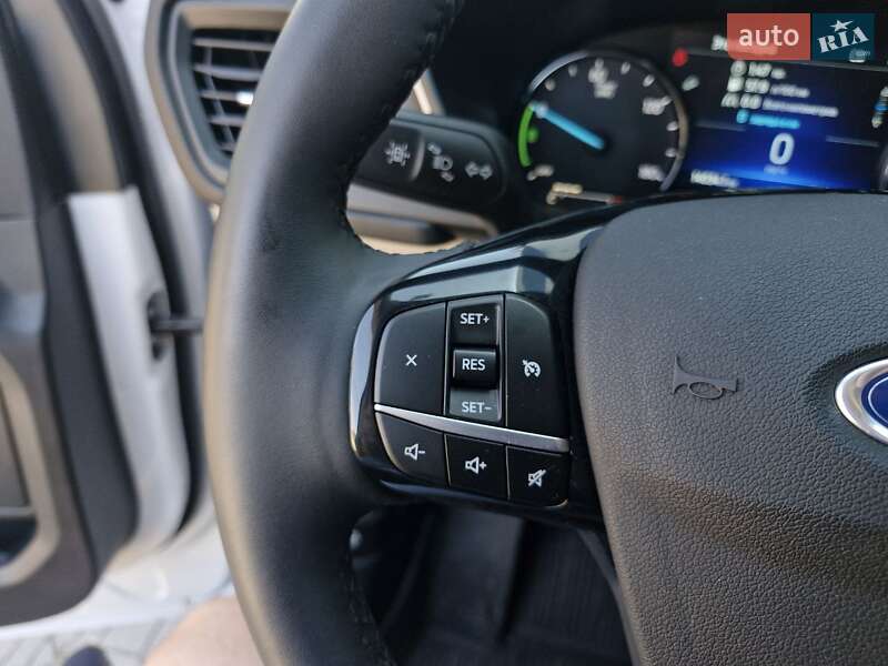 Внедорожник / Кроссовер Ford Escape 2021 в Николаеве