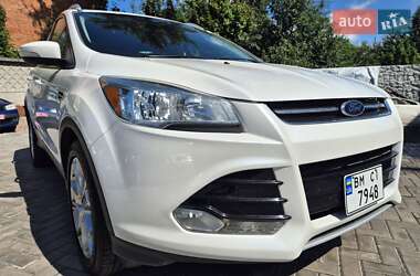 Внедорожник / Кроссовер Ford Escape 2015 в 