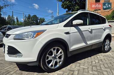 Внедорожник / Кроссовер Ford Escape 2015 в 