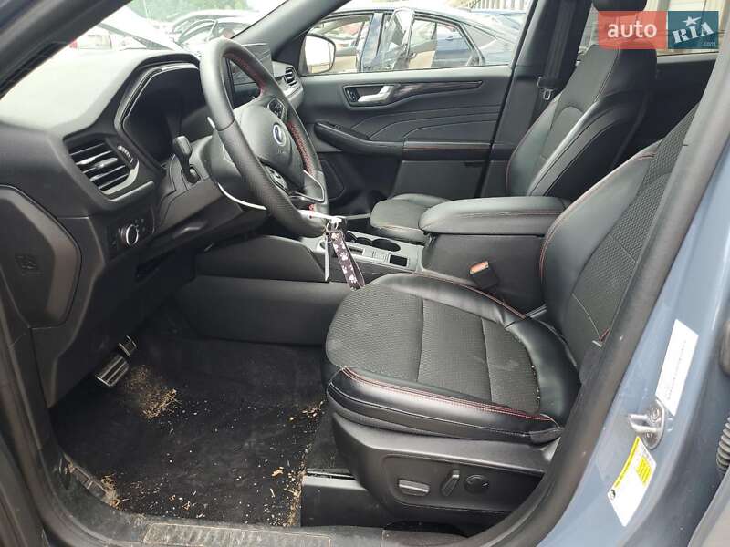 Внедорожник / Кроссовер Ford Escape 2023 в Луцке